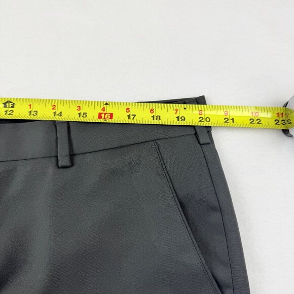 Izod Men's Flat Front Straight Leg Classic Fit Grey Dress Pants Size 40x32 - Picture 7 of 10